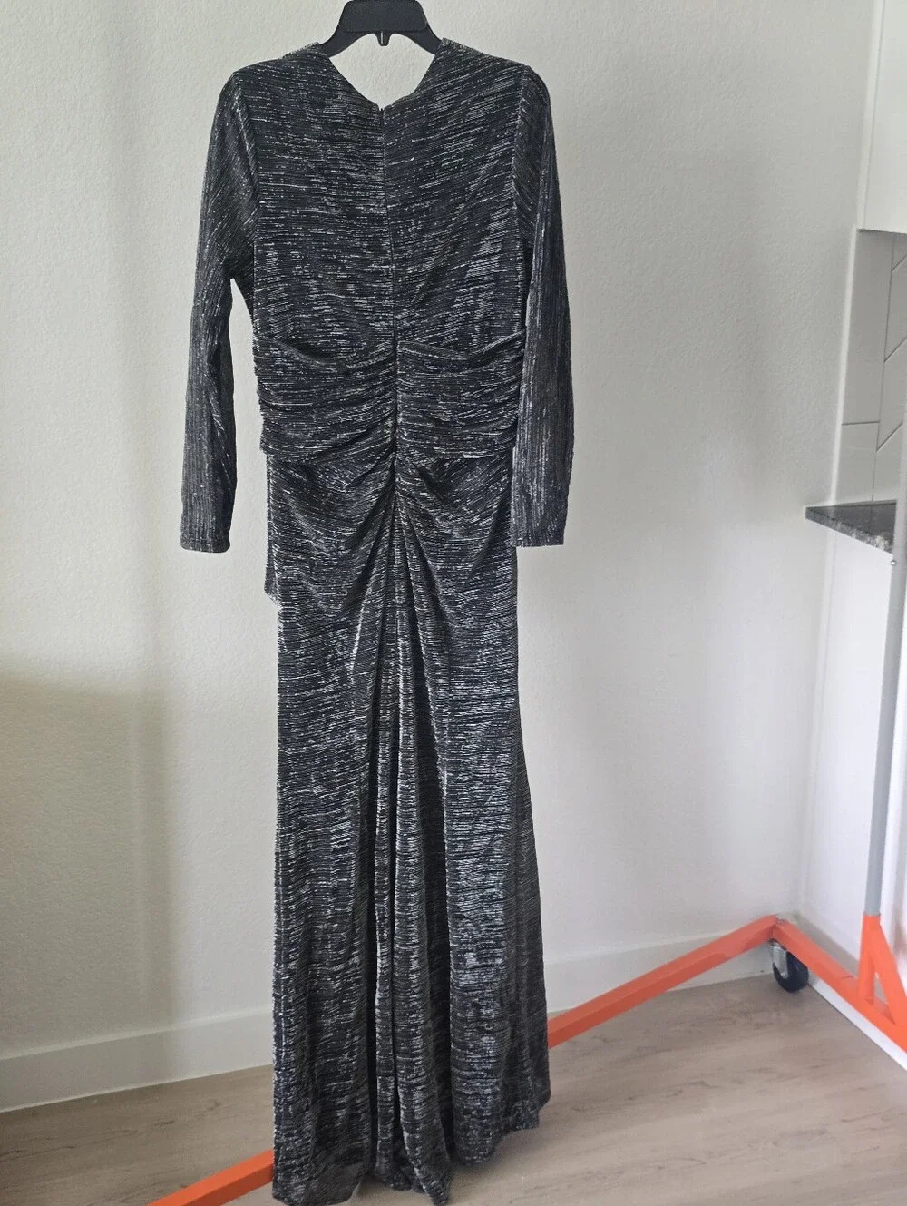 Betsy & Adam Metallic Silver Black Ruched Evening Gown Maxi Dress Size 16 $279
